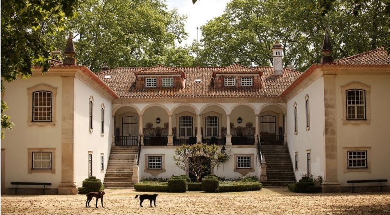 quinta-do-casal-branco-medium